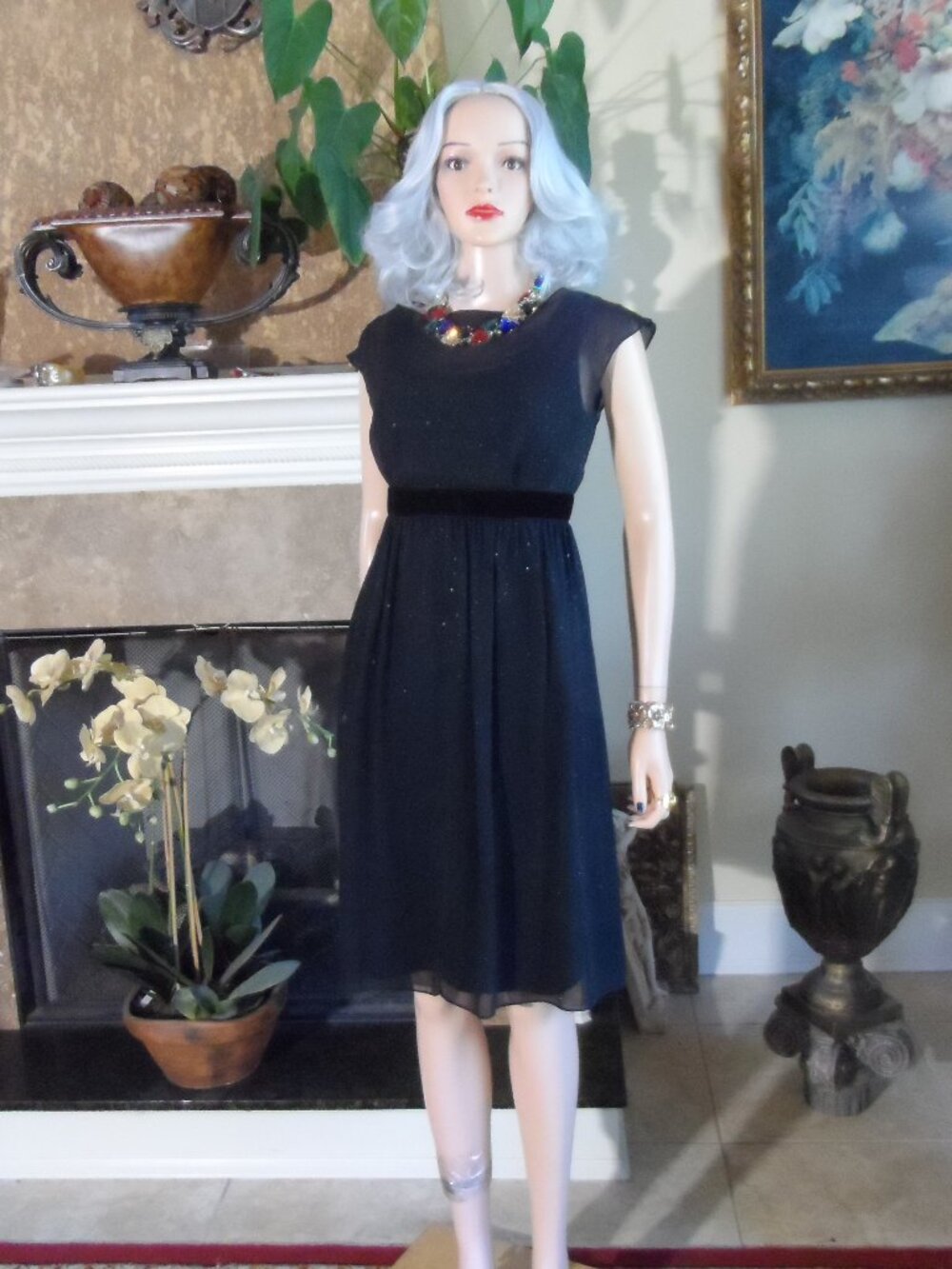 St. John Black Embellished Chiffon Overlay Midi Dress Size 6